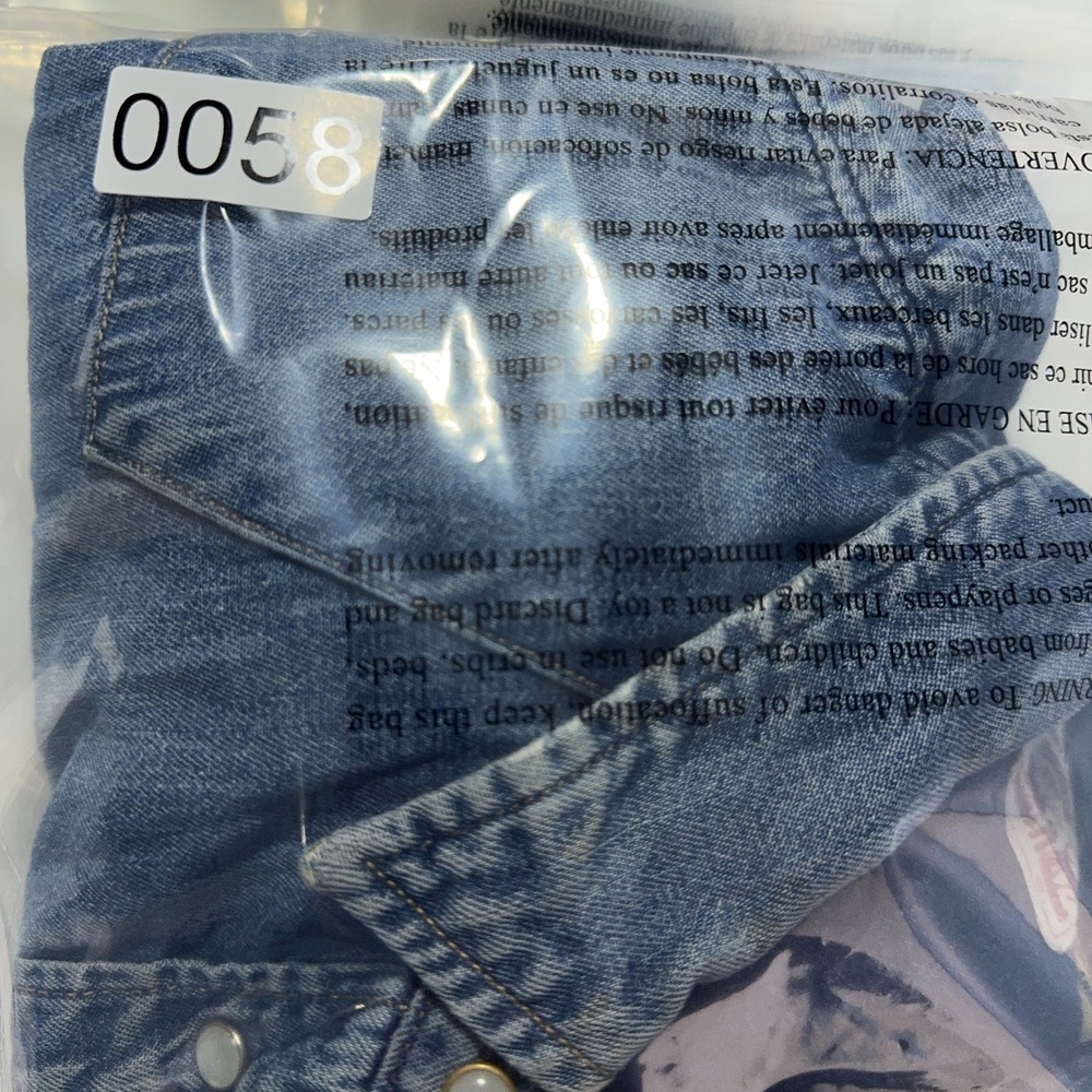 Levis Western Shirt Womens Size Large Denim Pearl Snap Blue Rodeo - Picture 10 of 10